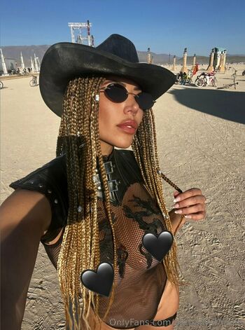 abroadwithmila