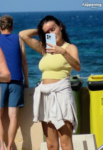 Amber Davies