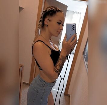 Angelique_hse