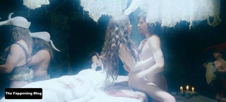 Anna Friel