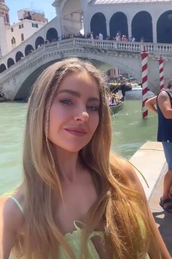 April Rose Pengilly