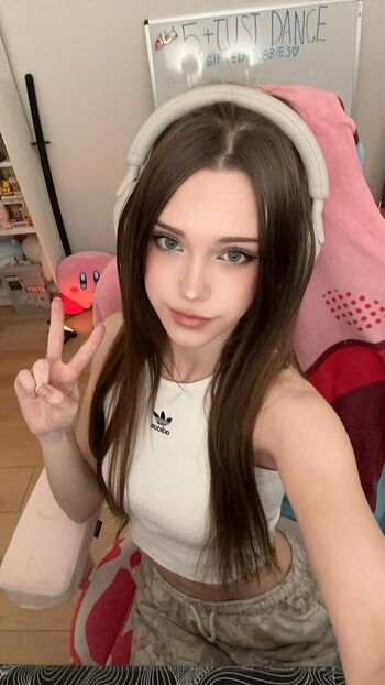 BunnyGirlBree