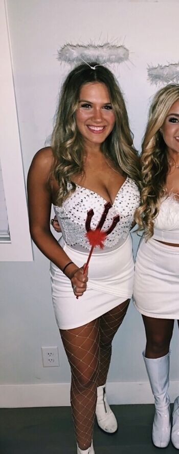 Busty Blondes