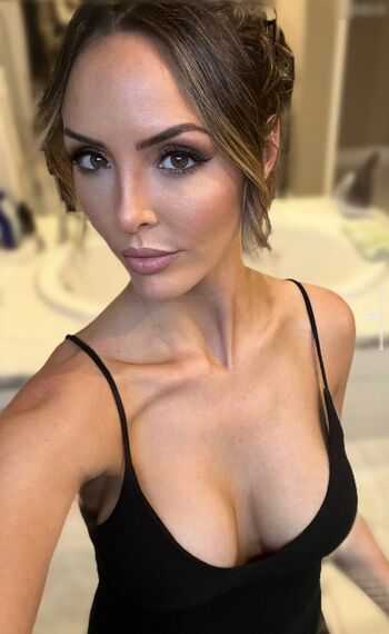 Cassie Lee