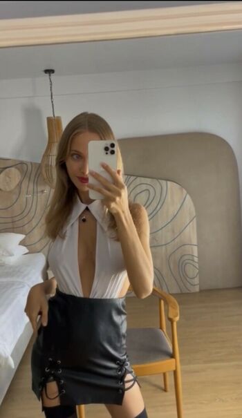 Catherine.Kn