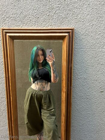 edenivyxo