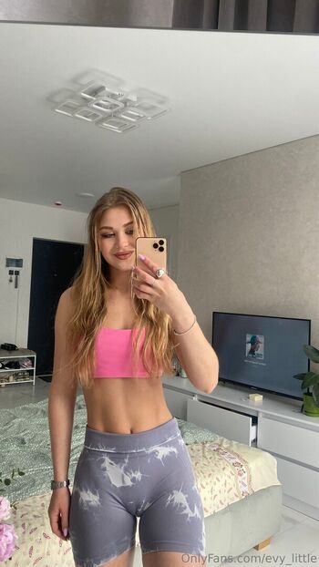evy_barbie
