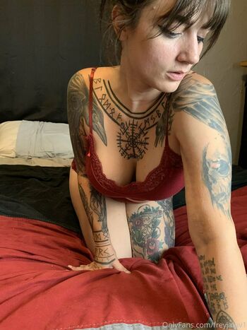 freyjaluv1