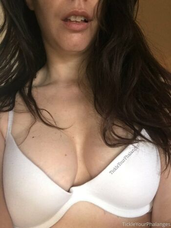 goddess_tickle