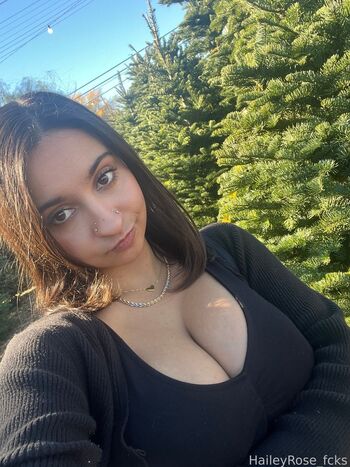 Hailey Rose