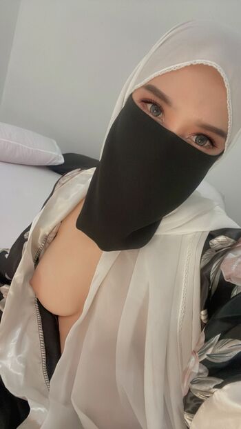 Hijab Camilla