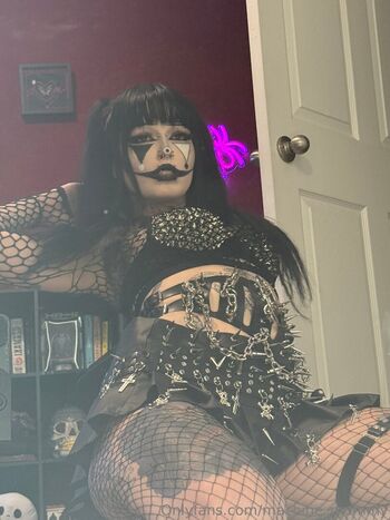 HotGothMlf