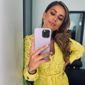 Jana Azizi