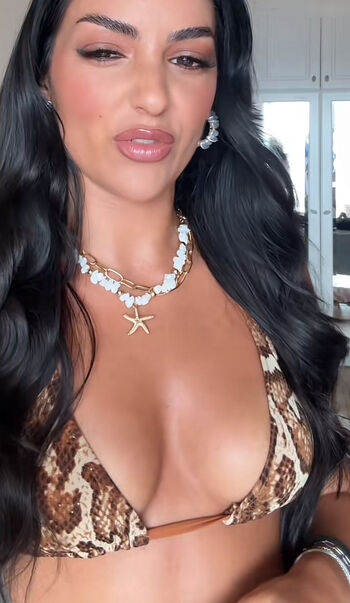 Jennifer glesias