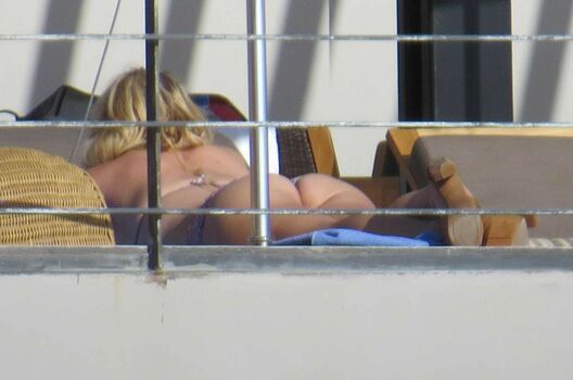 Jessica Simpson