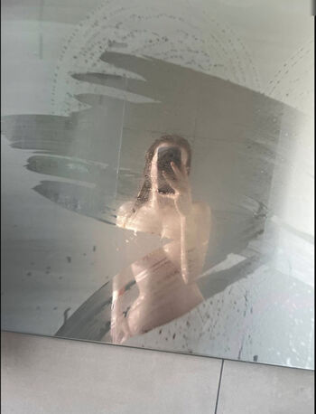 Julia Damro
