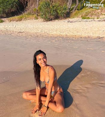 Kelly Gale