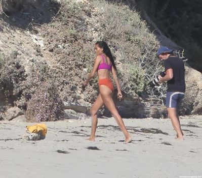 Kelly Gale