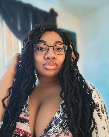 LockedHoneyPrincess