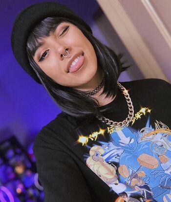 Luna Bloom