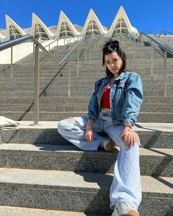 Marta De Lola