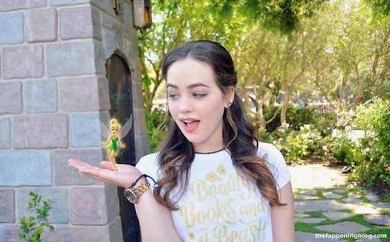 Mary Mouser