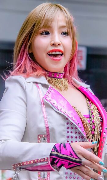 Mina Shirakawa