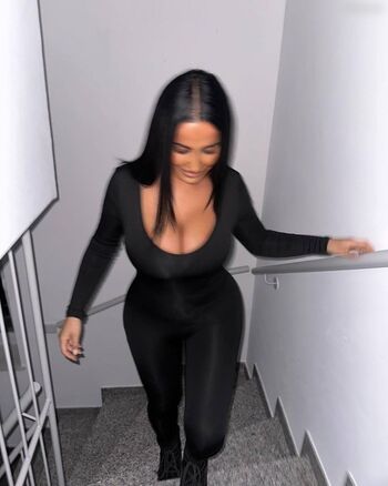nahrinblack