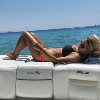 Nicolle A
