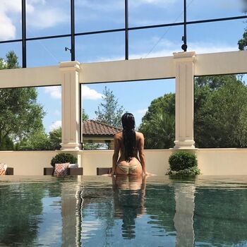 Nikki Bella