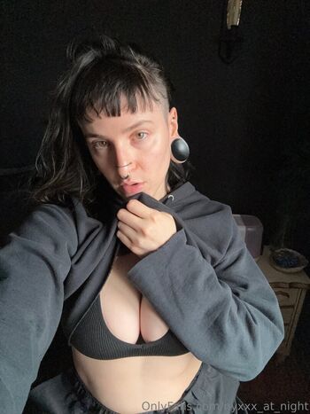 nyxxx_at_night