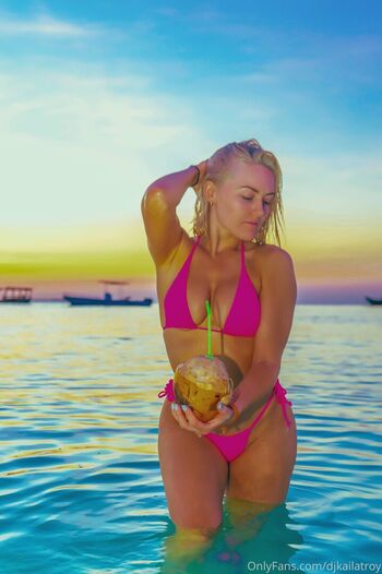 sexiestdj