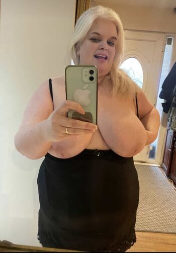 sexychazza