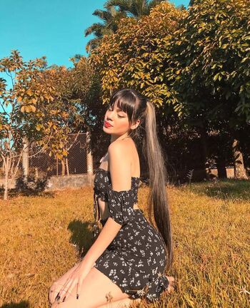 Skinny_violetta