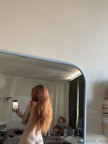 Strawberrymilk_xoxo