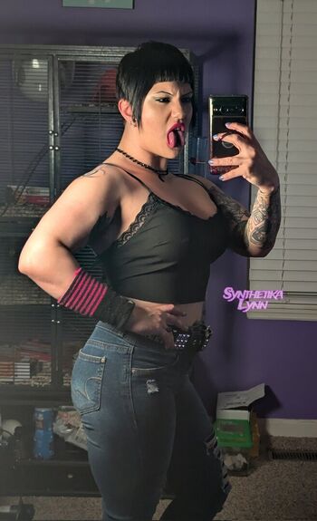 Synthetika Lynn