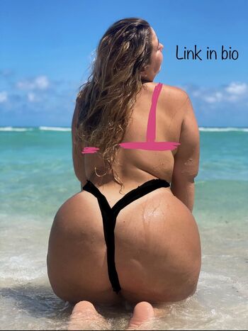 thebigbootybarbie