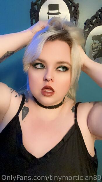 tinymortician89