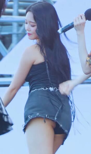 WomenK-pop
