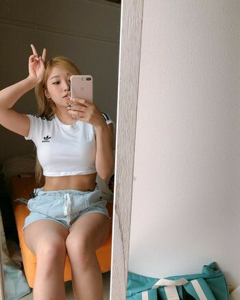 YoonHyoonAikuros